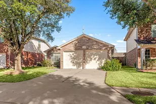 4822 Monarch Glen Ln, Katy, TX 77449 - Photo 2