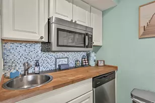 6300 Seawall Blvd Blvd, Galveston, TX 77551 - Photo 16