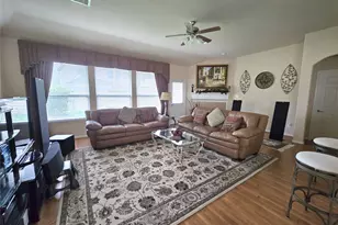 6109 Castle Peak Ln, League City, TX 77573 - Photo 14