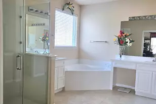 6109 Castle Peak Ln, League City, TX 77573 - Photo 18