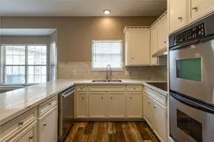 4610 Ford St, Beaumont, TX 77706 - Photo 12