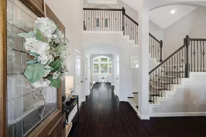 31 S Victoriana Circle, Spring, TX 77389 - Photo 6