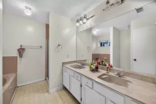 19310 Bristlestar Dr, Katy, TX 77449 - Photo 18