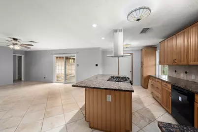 4537 Kingfisher, Houston, TX 77035 - Photo 10