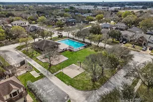 610 Oak Berry Dr, Kemah, TX 77565 - Photo 36