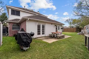 610 Oak Berry Dr, Kemah, TX 77565 - Photo 32