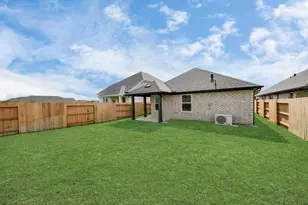 20906 Carob Tree Ln, Tomball, TX 77377 - Photo 2