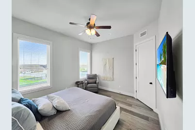 402 Seagrass, Gilchrist, TX 77617 - Photo 26