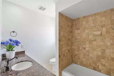 7615 Fernbrook Lane, Houston, TX 77070 - Photo 30