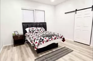2400 Burkett St., Houston, TX 77004 - Photo 8