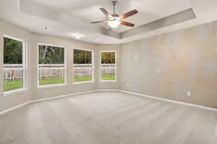 4504 Danielle Gdns Ln, Conroe, TX 77304 - Photo 6