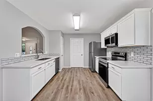 18906 Dennington Dr, Katy, TX 77449 - Photo 16