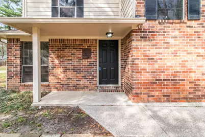 102 Summer Crest Circle, The Woodlands, TX 77381 - Photo 2