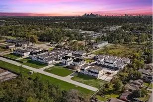 1825 Dolly Wright St, Houston, TX 77088 - Photo 14