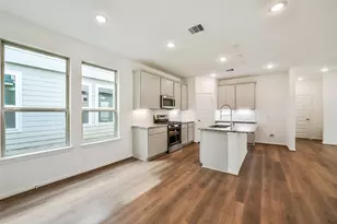 4210 Helmside Ln, Houston, TX 77053 - Photo 14