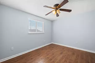 24 Kingfish Ln, Freeport, TX 77541 - Photo 20