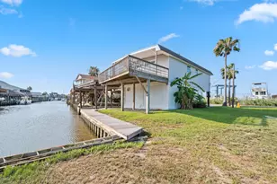 24 Kingfish Ln, Freeport, TX 77541 - Photo 6