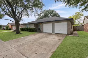 1343 Wrotham Ln, Channelview, TX 77530 - Photo 2