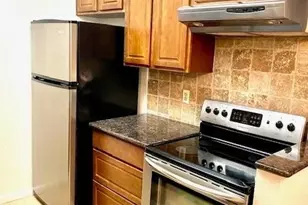 2350 Bering Dr, Houston, TX 77057 - Photo 2