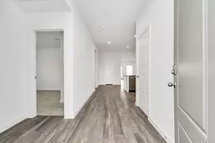 8519 Swenson Ln Ln, Rosharon, TX 77583 - Photo 8