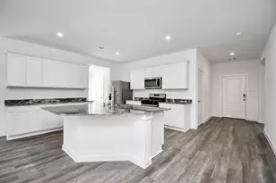 8519 Swenson Ln Ln, Rosharon, TX 77583 - Photo 18