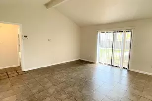 5119 Ridgewest St, Houston, TX 77053 - Photo 4