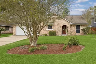 2043 Middle Creek Dr, Houston, TX 77339 - Photo 14