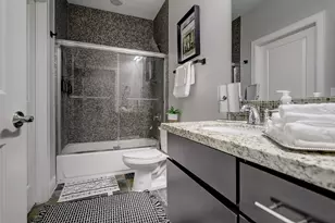 1206 Cushing St St, Houston, TX 77019 - Photo 16