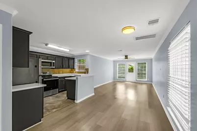 4640 Knoxville Street #A, Houston, TX 77051 - Photo 2