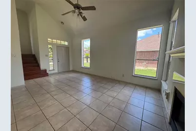 6810 Creek Village Drive, Katy, TX 77449 - Photo 14