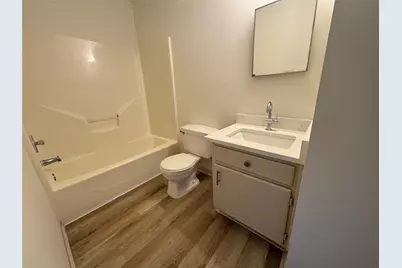 6810 Creek Village Drive, Katy, TX 77449 - Photo 20