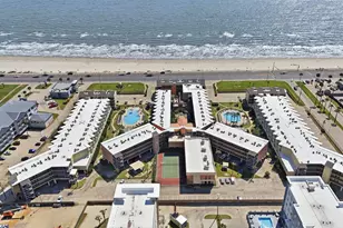 6300 Seawall Blvd, Galveston, TX 77551 - Photo 18