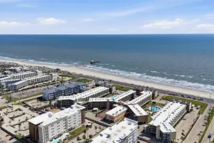 6300 Seawall Blvd, Galveston, TX 77551 - Photo 2