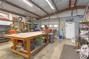 10186 Calvary Rd, Willis, TX 77318 - Photo 24