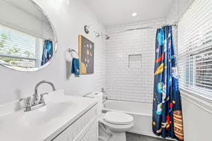 2206 Willowby Dr, Houston, TX 77008 - Photo 32