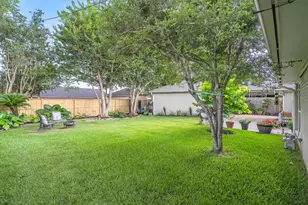 2206 Willowby Dr, Houston, TX 77008 - Photo 38