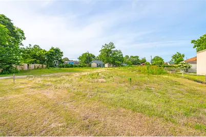 1203 S Main Street, Baytown, TX 77520 - Photo 12