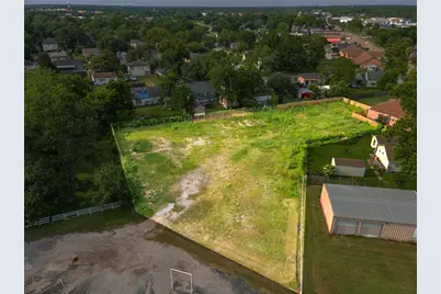 1203 S Main Street, Baytown, TX 77520 - Photo 1
