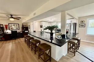 302444 Plantation, Damon, TX 77430 - Photo 12
