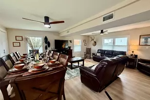 302444 Plantation, Damon, TX 77430 - Photo 6