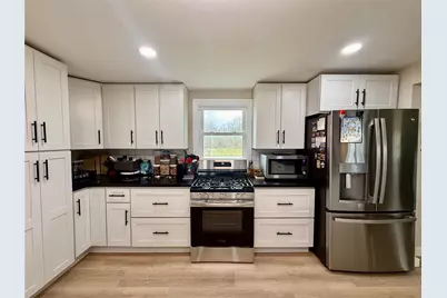 302444 Plantation, Damon, TX 77430 - Photo 16