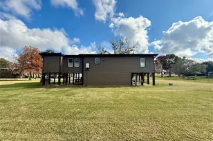 302444 Plantation, Damon, TX 77430 - Photo 42