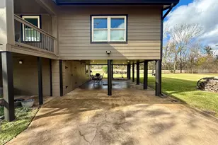 302444 Plantation, Damon, TX 77430 - Photo 2