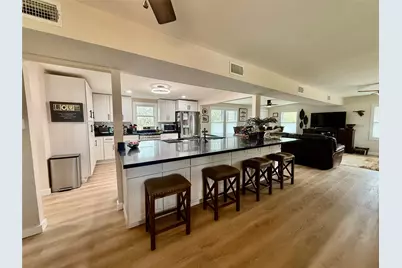 302444 Plantation, Damon, TX 77430 - Photo 12