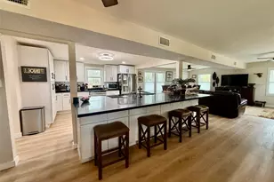 302444 Plantation, Damon, TX 77430 - Photo 12