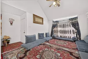 6601 Sands Point Dr, Houston, TX 77074 - Photo 6