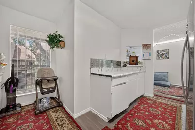 6601 Sands Point Drive #18, Houston, TX 77074 - Photo 10