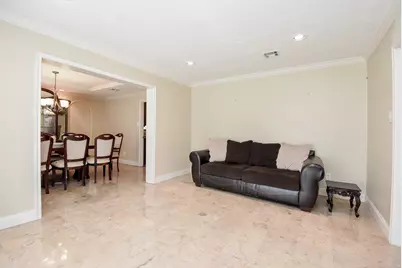 426 Longview Drive, Sugar Land, TX 77478 - Photo 8