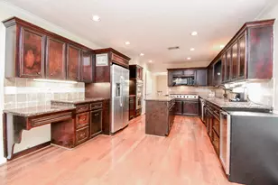 426 Longview Dr, Sugar Land, TX 77478 - Photo 22
