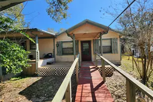 14308 Susie Ln, Alvin, TX 77511 - Photo 2